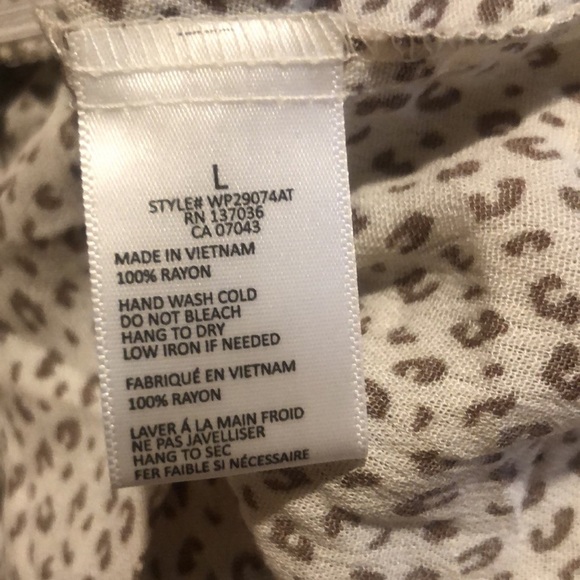 Paper crane animal print flowy crop top size L - Picture 6 of 8